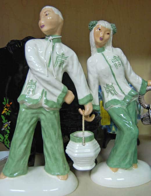 Oriental figurines
